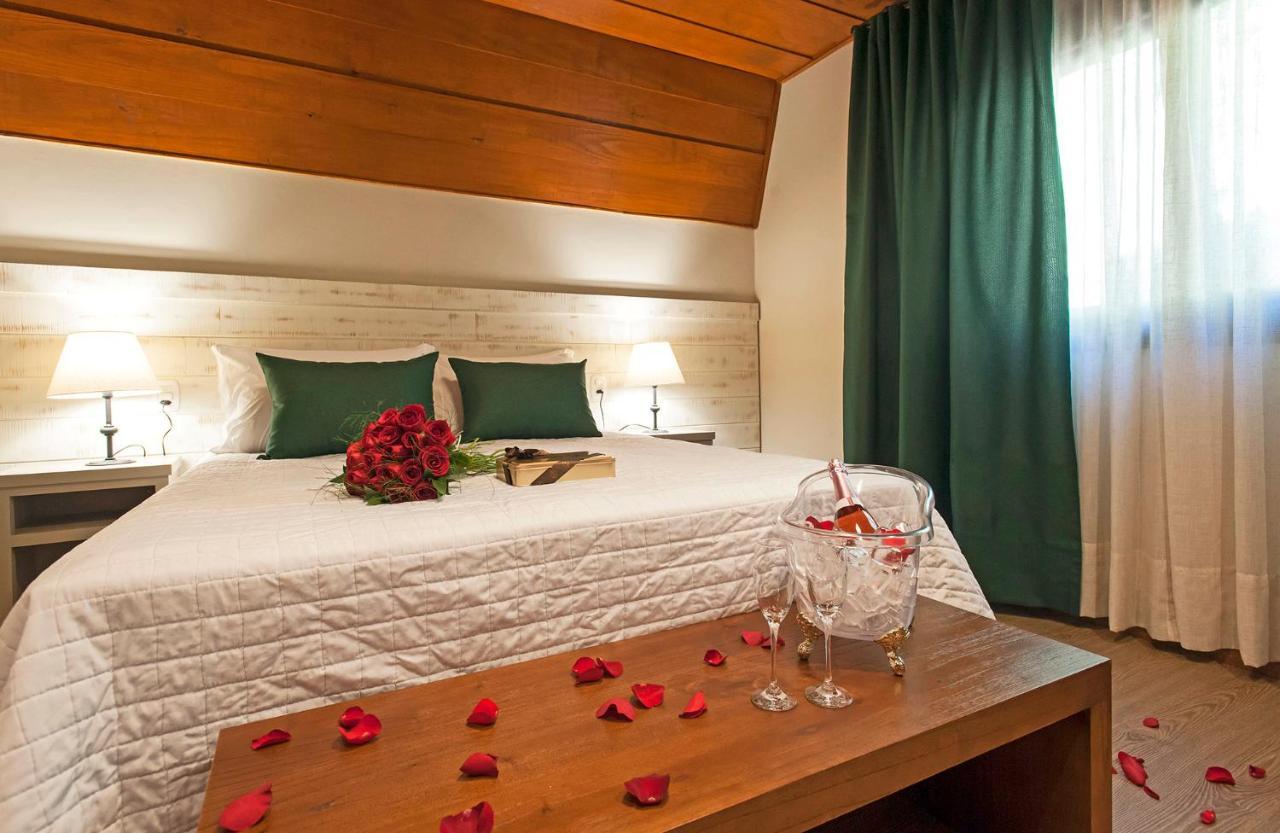 Hotel Fioreze Chales กรามาโด ภายนอก รูปภาพ