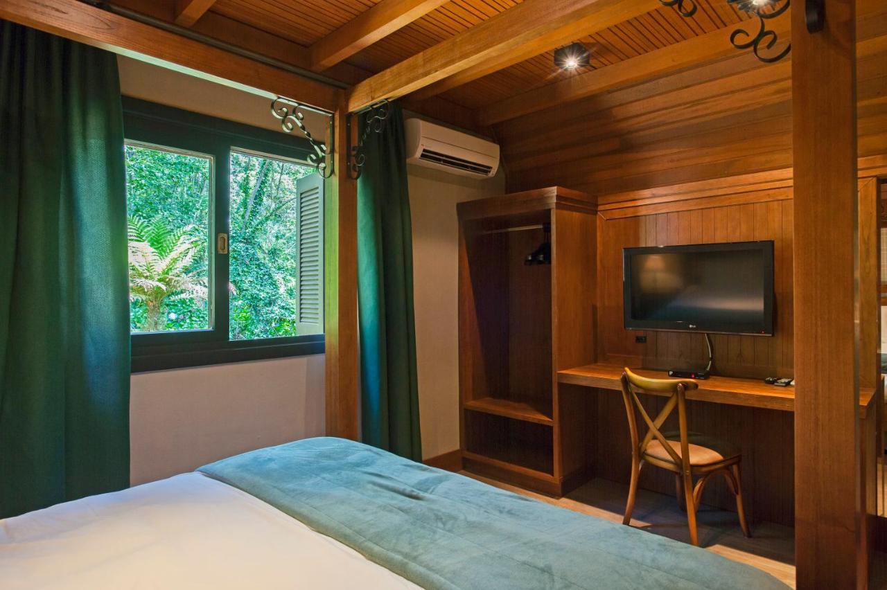 Hotel Fioreze Chales กรามาโด ภายนอก รูปภาพ