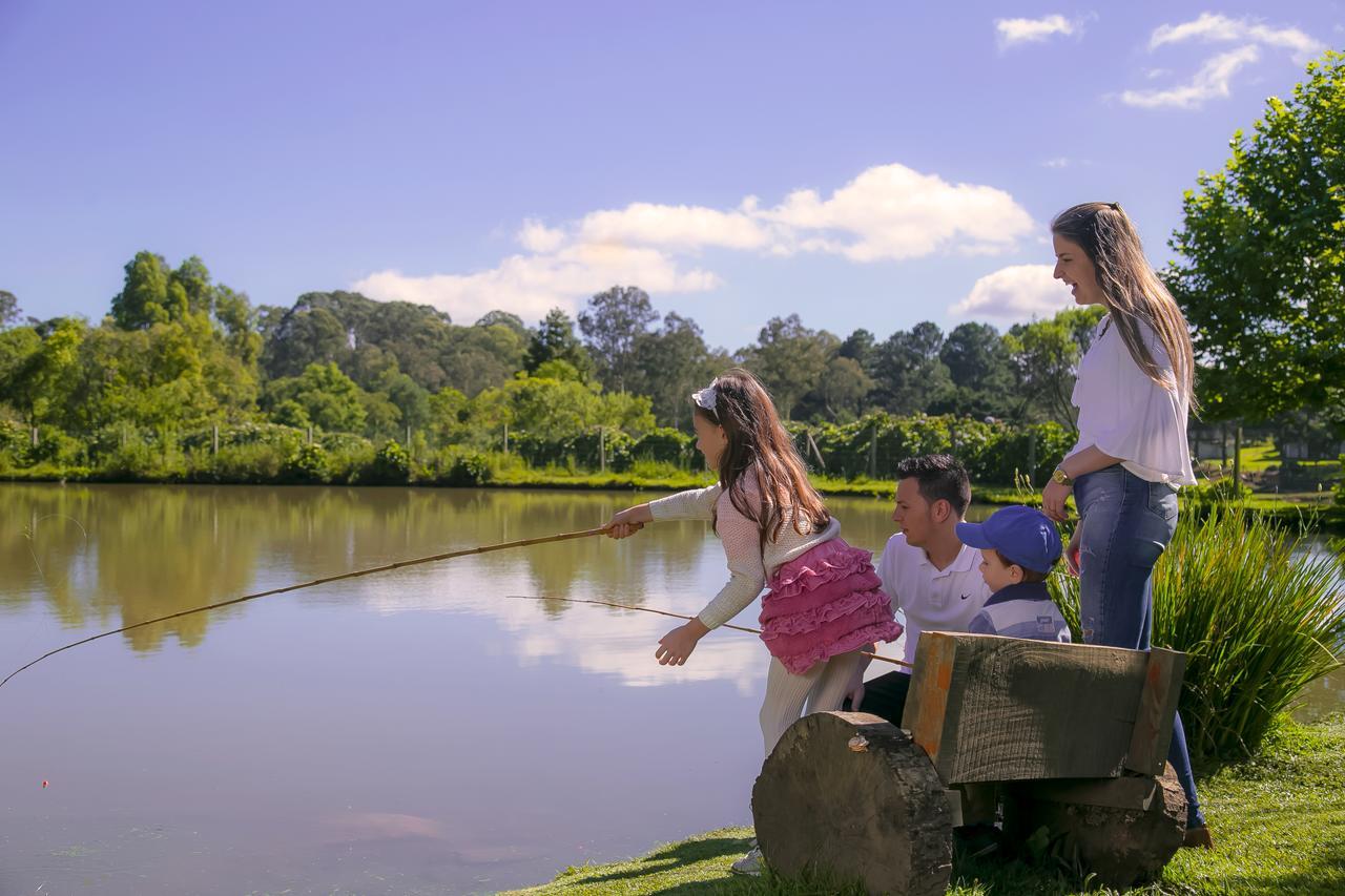 Hotel Fioreze Chales กรามาโด ภายนอก รูปภาพ